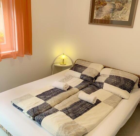 Апартаменты 2 Спальни, Peter S Apartments Siófok