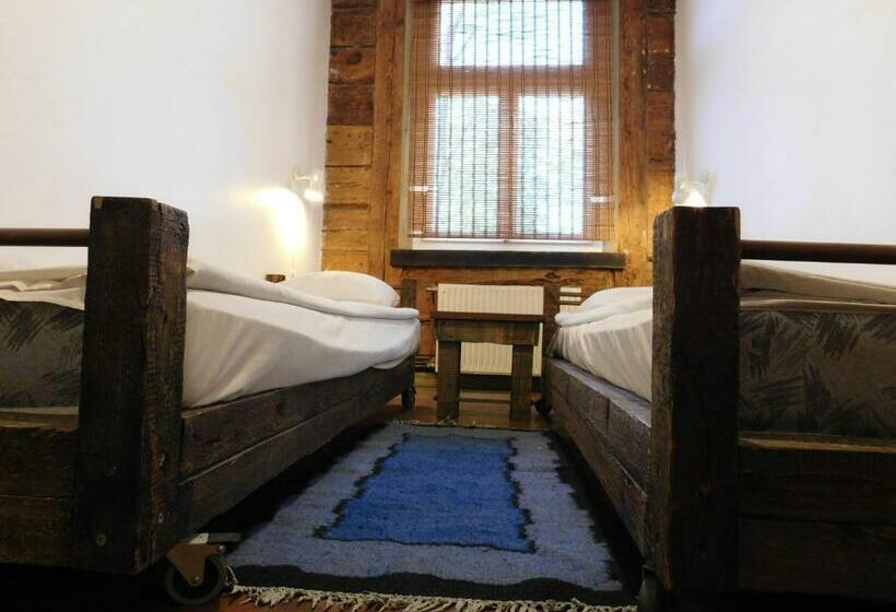 اتاق اکونومی, Senliepāja
