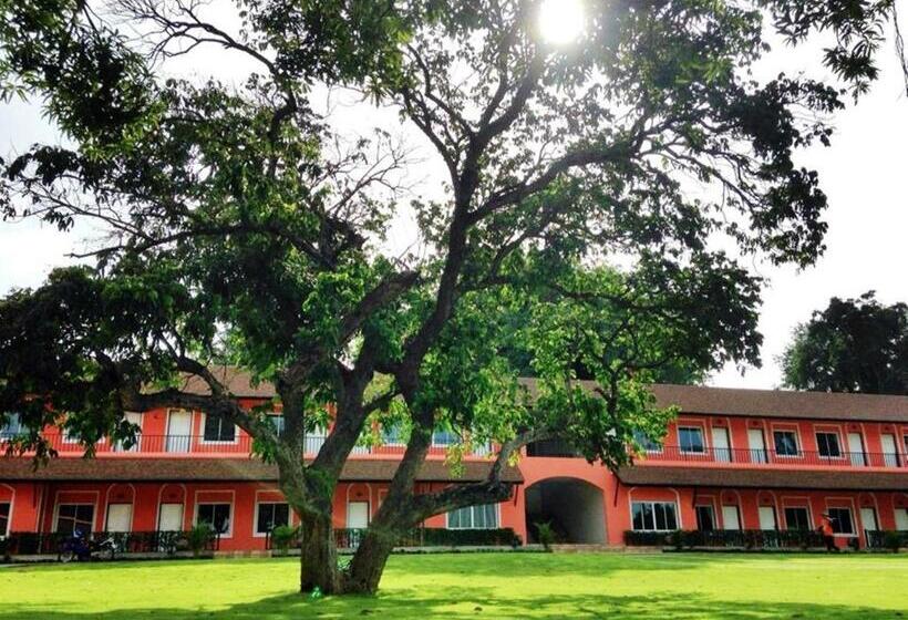 디럭스 스튜디오, Aurora Resort Kanchanaburi