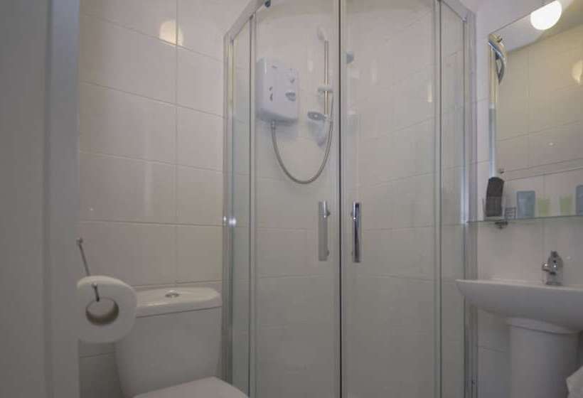 Номер Стандарт, Crofton House