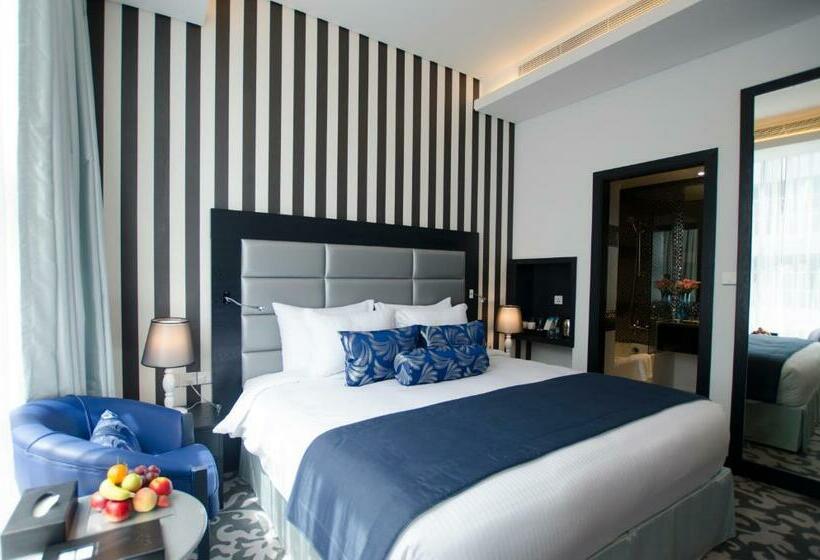 اتاق کلاب, Signature 1 Hotel Tecom