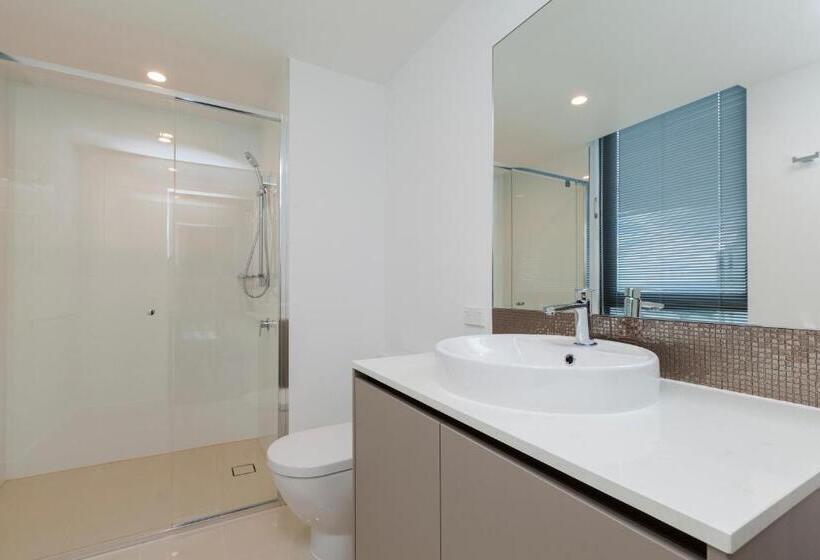 2 Bedroom Apartment with Views, Rhapsody Resort   Official