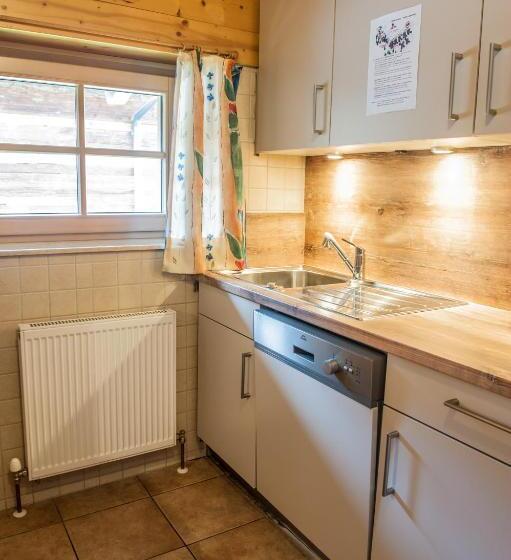 Апартаменты 3 Спальни, Astn Hütten Residenz Waldsicht Königsleiten   Ferienwohnungen