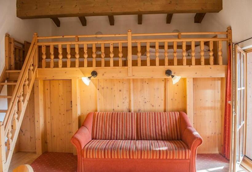 Апартаменты 3 Спальни, Astn Hütten Residenz Waldsicht Königsleiten   Ferienwohnungen