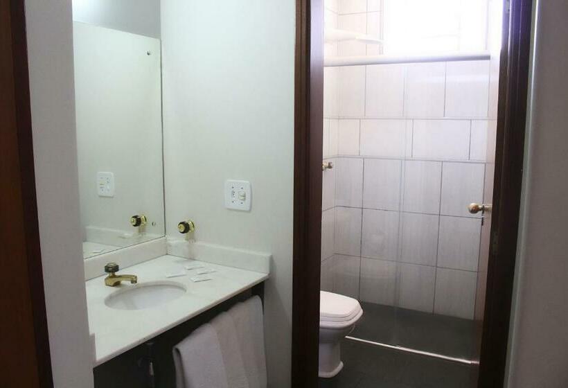 Quarto Estandar, Arq Inn