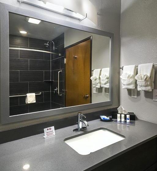 Люкс Адаптированный для Инвалидов, Best Western Plus Lampasas Inn & Suites