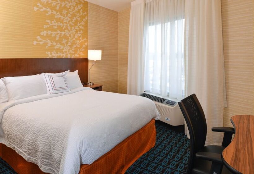 バルコニー付スイート, Fairfield Inn & Suites By Marriott Santa Cruz