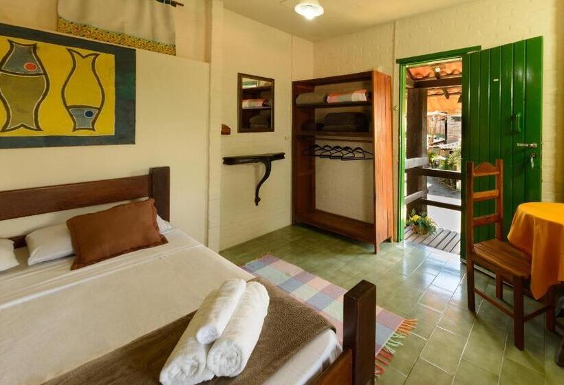 발코니가 있는 4인용 스탠다드 룸, Pousada Axe