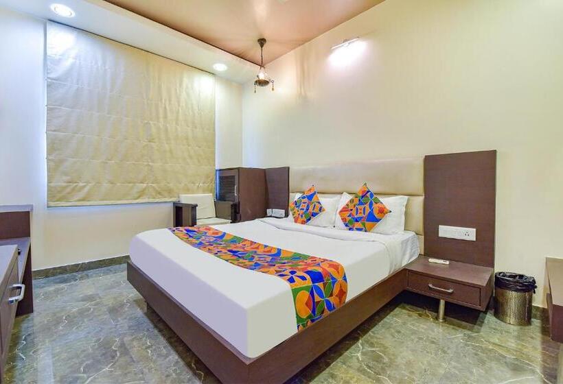 デラックスルーム, Fabhotel Resolute Gopalpura