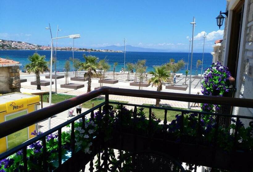 اتاق لوکس با چشم‌انداز دریا, Focamor Otel