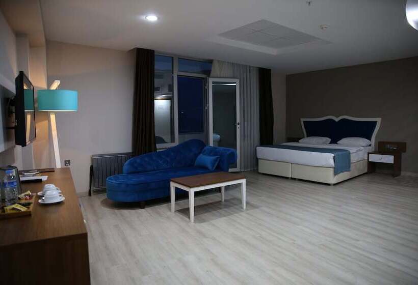 小型套房, Grand Hotel Artvin
