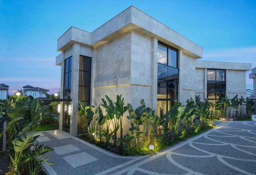 Вилла с 1 спальней и бассейном, Granada Luxury Belek   Family Kids Concept