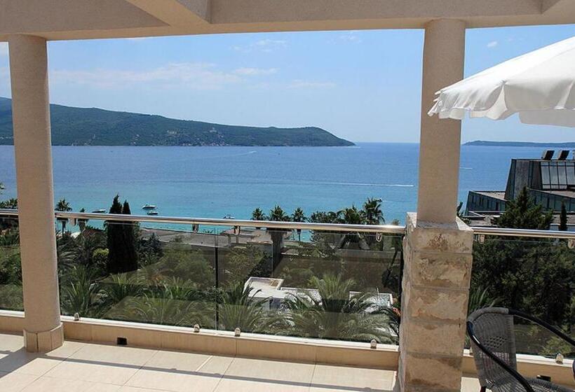 اتاق استاندارد با بالکن و چشم‌انداز دریا, Swiss Residence Montenegro