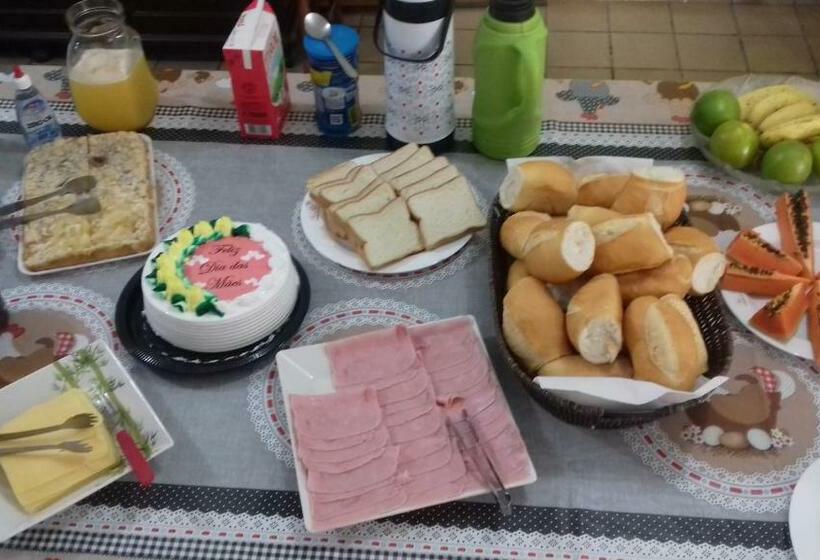 غرفة عائلية, Pousada Cama & Café