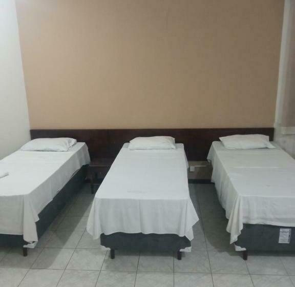 חדר קלאסי לשלושה, Eldorado Inn