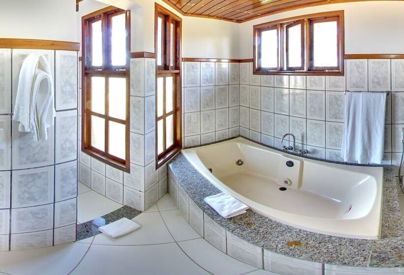 패밀리 룸, Makaira Beach Resort