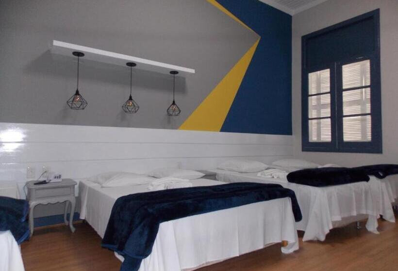 Номер Стандарт Трехместный, Mova Hotel D Oeste   Localizado Em Frente A Praça Principal Da Cidade, Na área Central   Pé Na Praça