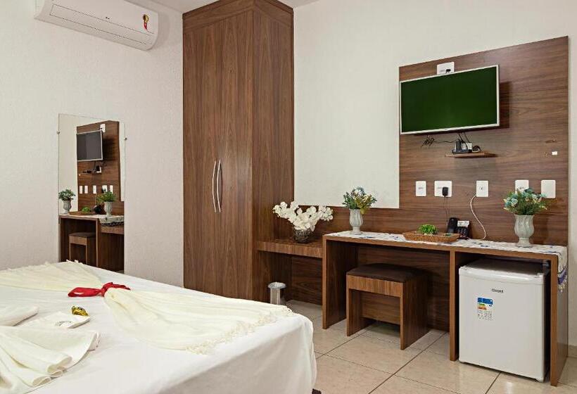 غرفة ديلوكس رباعية, Santa Eliza Eco Resort
