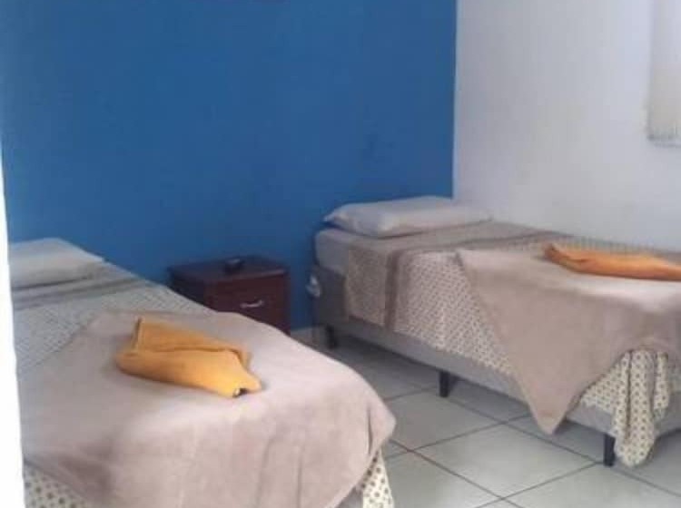 Quarto Economy, Marina Clube De Pesca