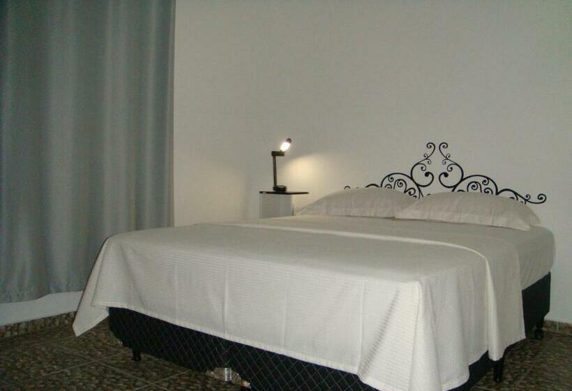 Стандартный Номер Кровать Кинг, Hostel & Suítes Stettin