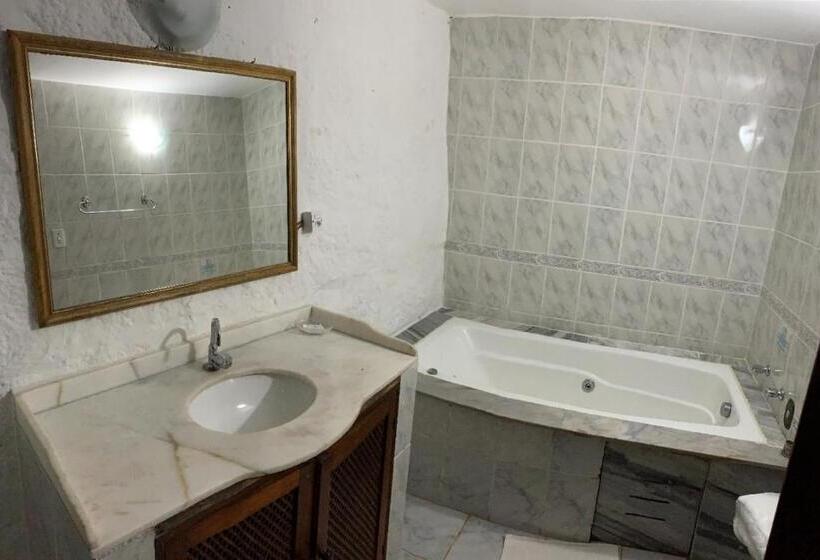 Семейный Номер, Da Cachoeira