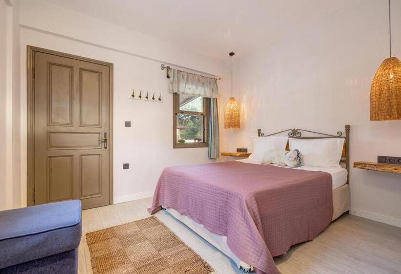 اتاق لوکس خانوادگی, Aral Tatil Ciftligi