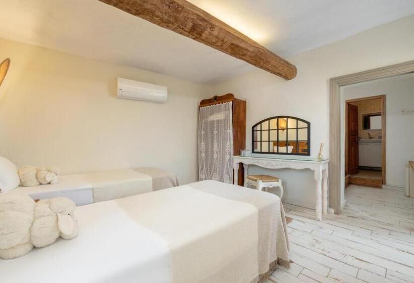 اتاق خانوادگی, Aral Tatil Ciftligi
