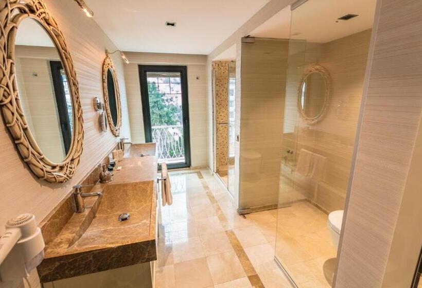 سوییت لوکس, Sinema Hotel Ordu