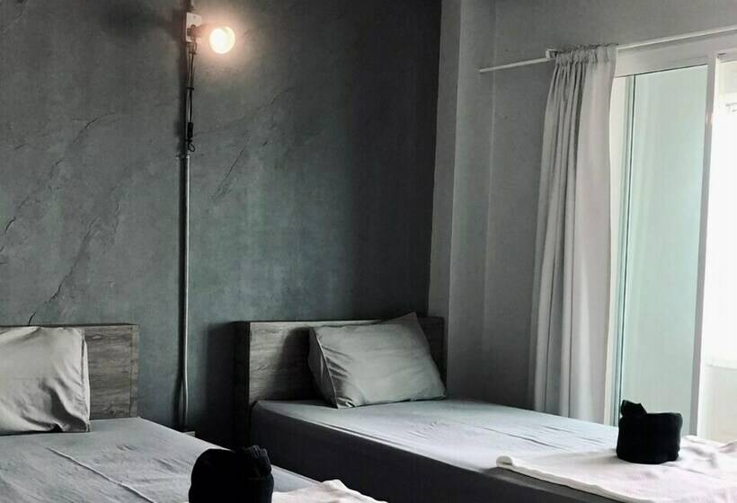 Номер Стандарт Вид на Море, Betta Hostel