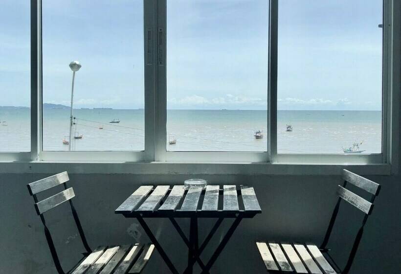 Номер Стандарт Вид на Море, Betta Hostel