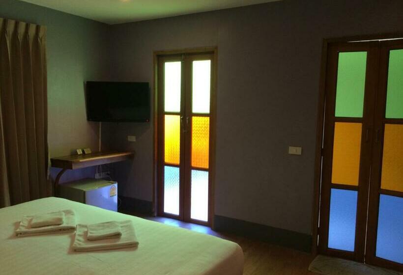 Номер Deluxe с Балконом, Apple Beachfront Resort