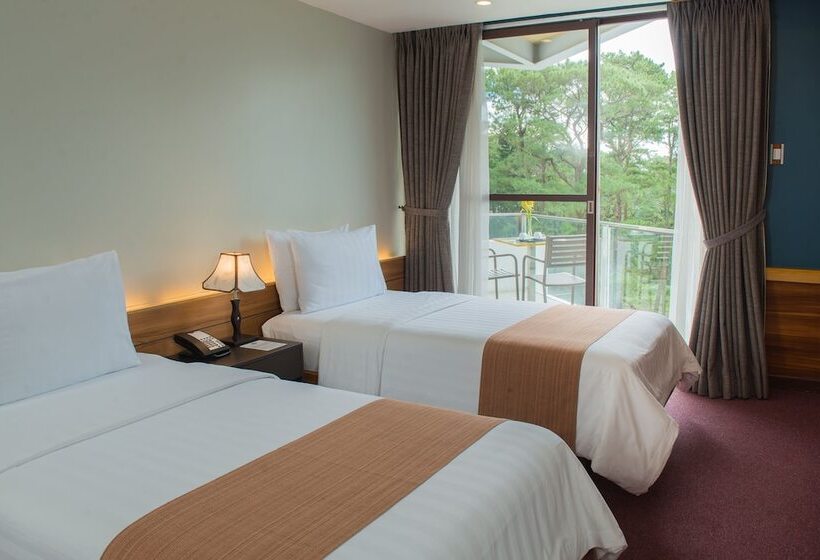 Семейный Номер, Grand Sierra Pines Baguio