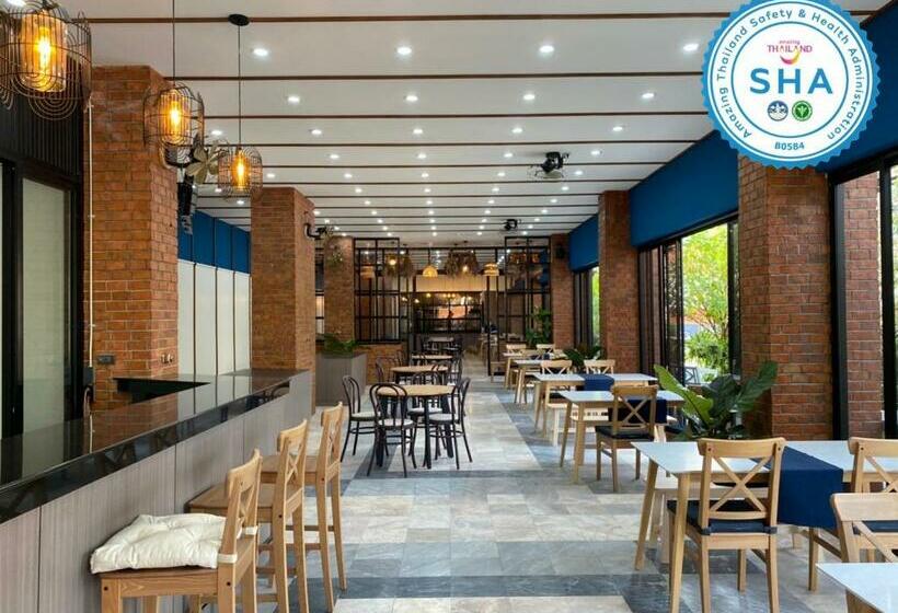 سوییت جونیور لوکس, Jomtien Longstay Hotel   Sha Plus Certified