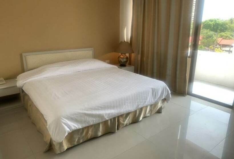 اتاق استاندارد با بالکن, Jomtien Longstay Hotel   Sha Plus Certified