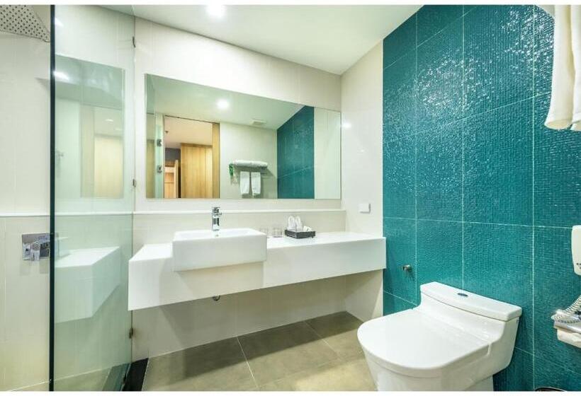 سوییت خانوادگی, Plaai Prime Hotel Rayong Sha Extra Plus
