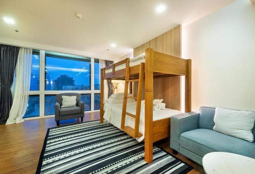 سوییت خانوادگی, Plaai Prime Hotel Rayong Sha Extra Plus