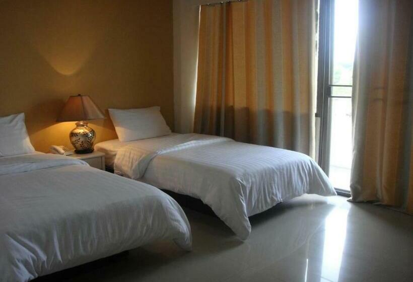 اتاق استاندارد با بالکن, Jomtien Longstay Hotel   Sha Plus Certified
