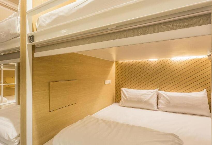 공동 객실, Snoozz Hotel Krabi