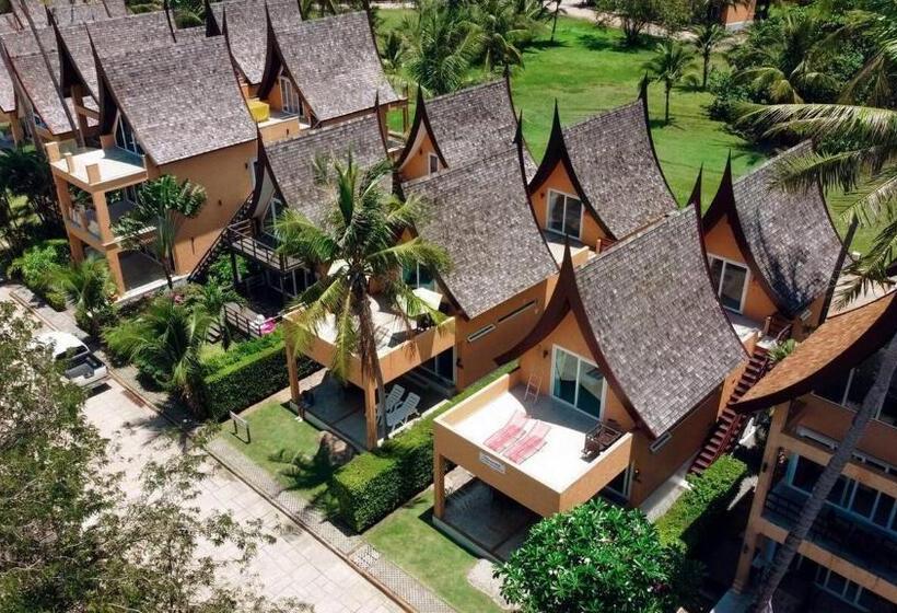 اتاق لوکس با بالکن و چشم‌انداز دریا, Siam Royal View Resort Apartments