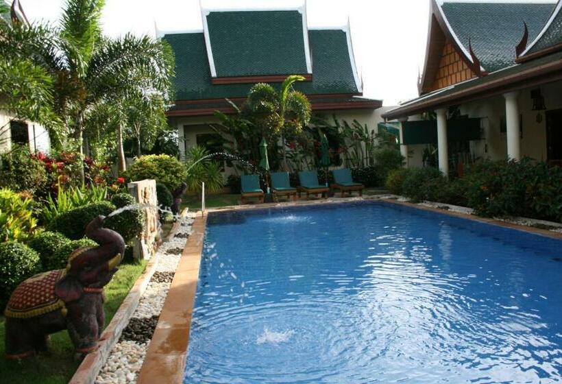 اتاق لوکس با تراس, Villa Angelica Bed And Breakfast In Phuket
