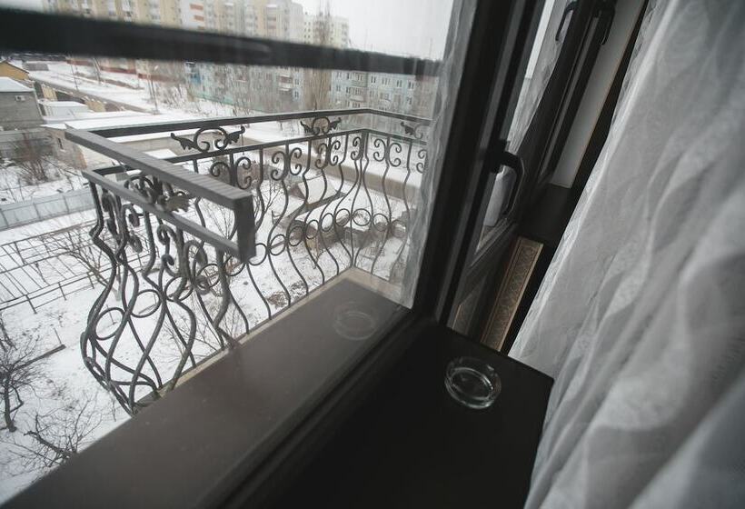 套房, Kavkazskaya Plennitsa