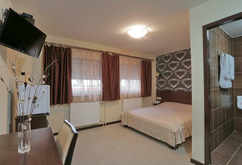 اتاق استاندارد, Motel Knez