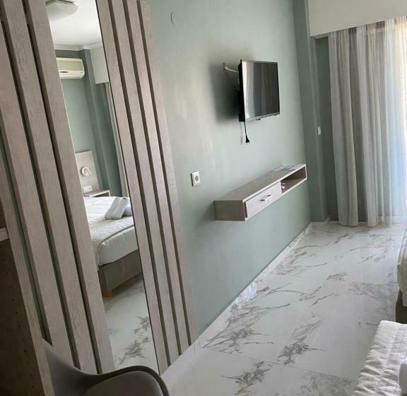 Трехместный Номер Комфорт, Siviris Golden Beach