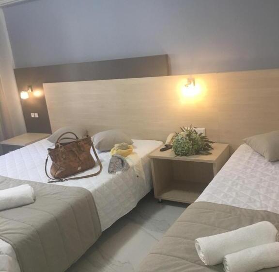 Трехместный Номер Deluxe, Siviris Golden Beach