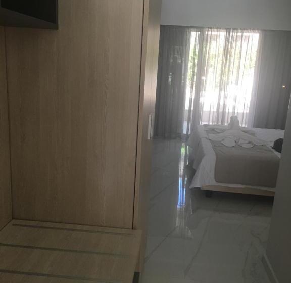 Номер Deluxe, Siviris Golden Beach