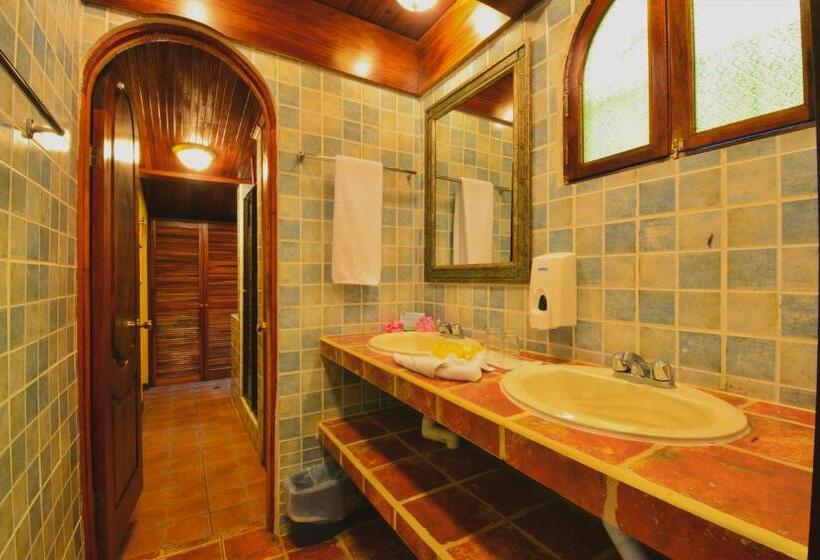 Вилла 2 Спальни, La Mansion Inn Arenal