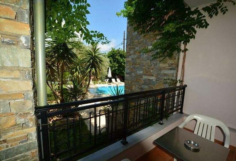 디럭스 스튜디오, Villa Eden