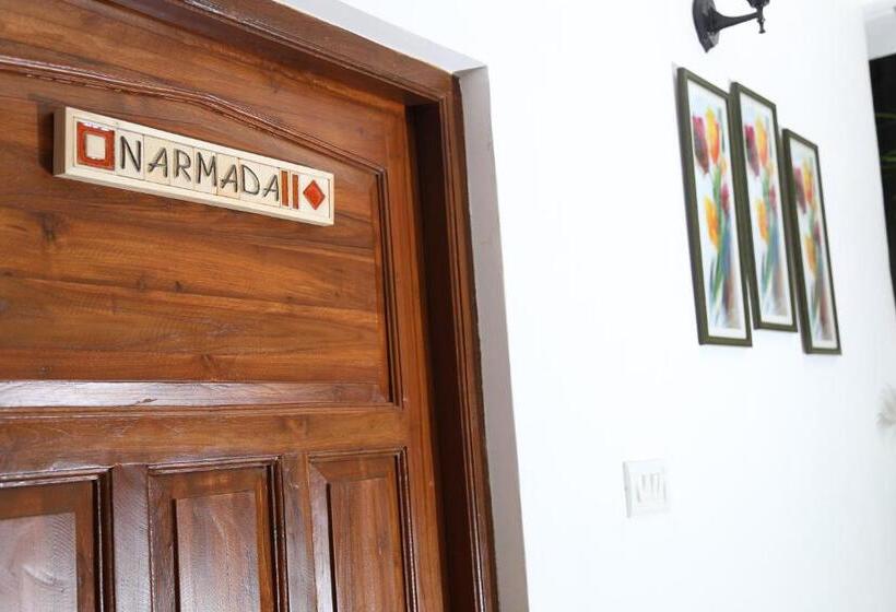 Апартаменты 1 Спальня с Балконом, Villa Baywalk Goa