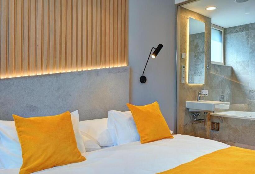 سوئیت با وان آب گرم, Wellness Hotel Fénix