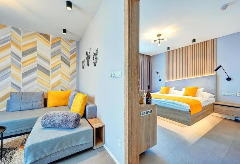 سوئیت با وان آب گرم, Wellness Hotel Fénix